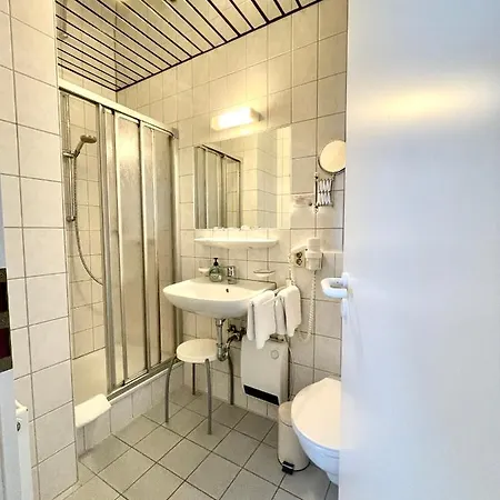 Otel Saarburger Hof Saarburg