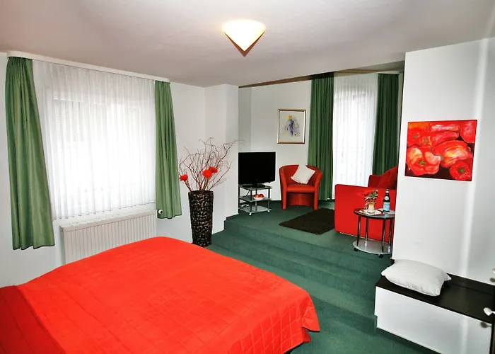 Saarburger Hof 3*